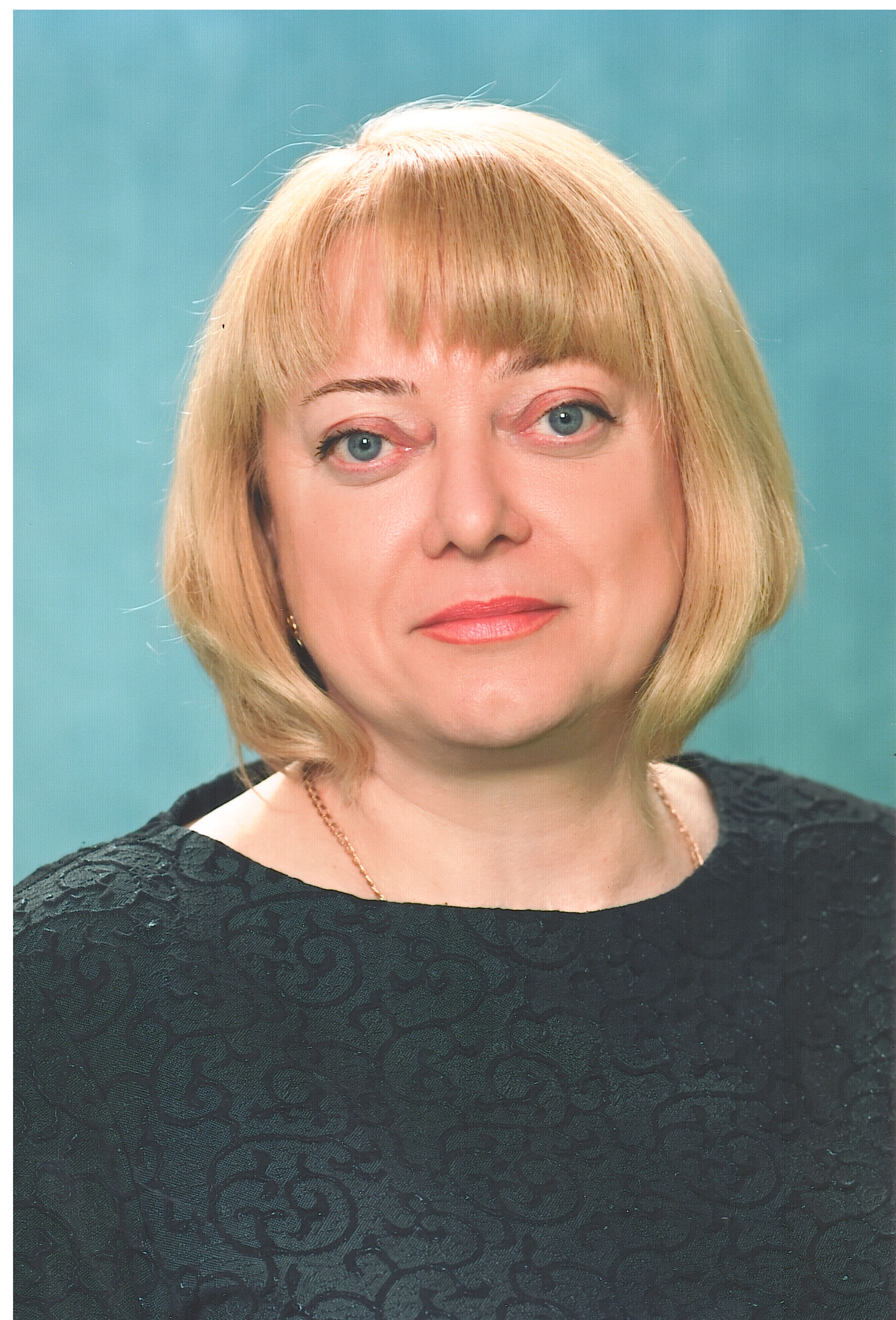 Мисникова Марина Анатольевна.